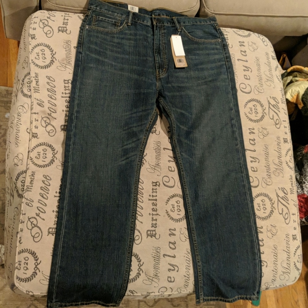 Levi jeans